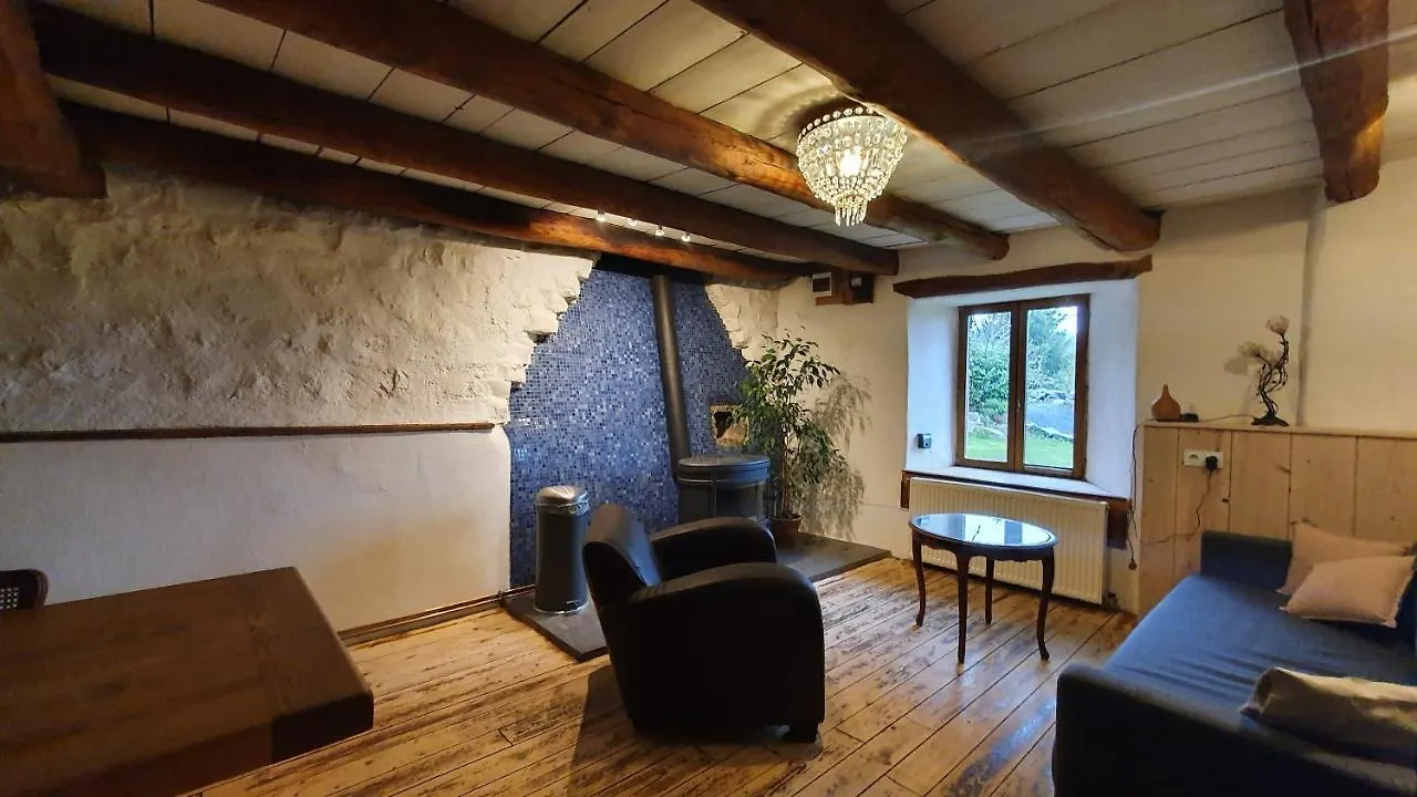La Chambre D'Hote Du Petit Mazilloux Presailles Bed & Breakfast